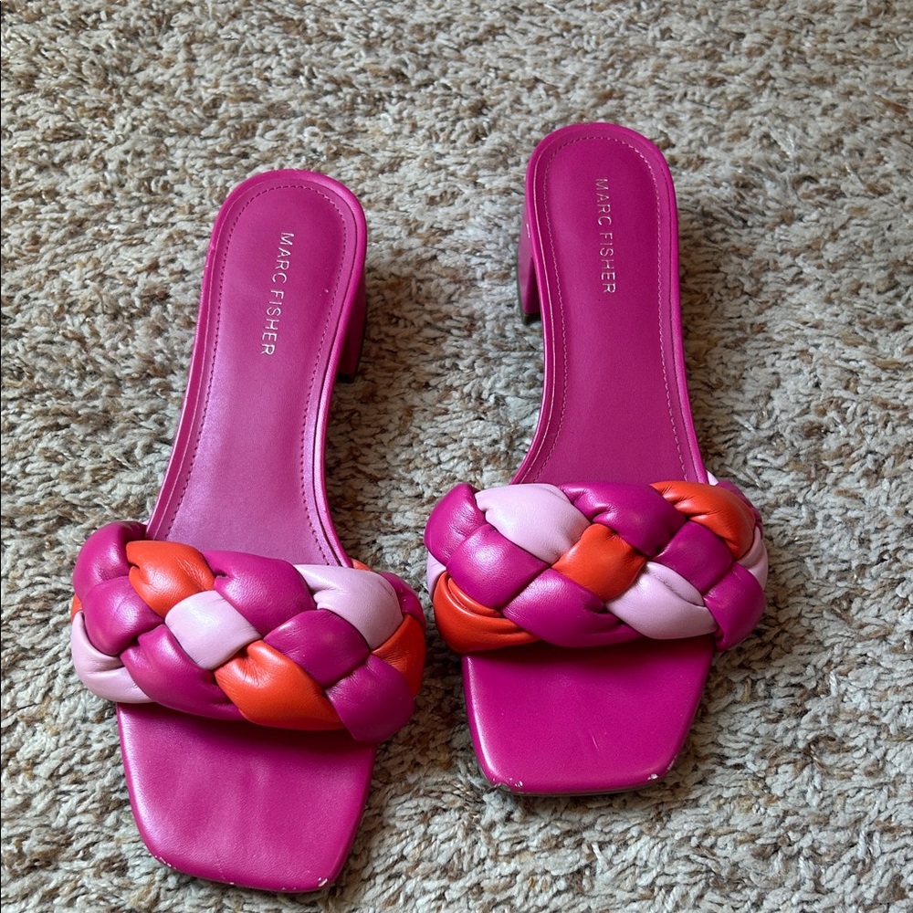 Marc Fisher Pink Orange Low Block Heels 9.5